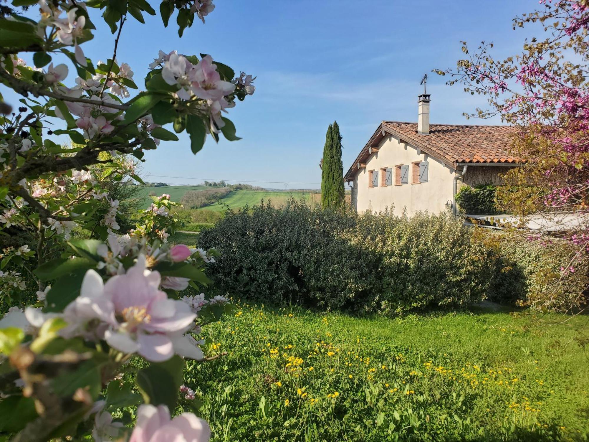 B&B La Ferme De Loubens Exteriör bild